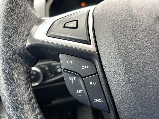 Certified 2024 Ford Edge Titanium AWD/4WD image 32