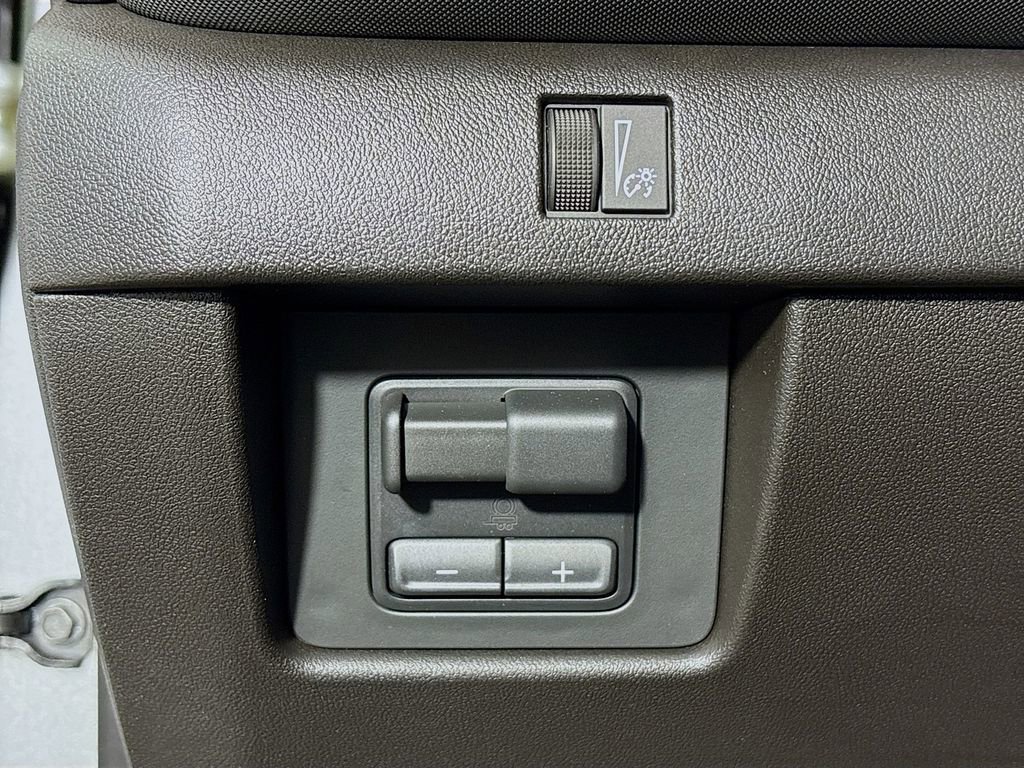 Used 2026 Chevrolet Colorado Z71 w/ Technology Package image 12