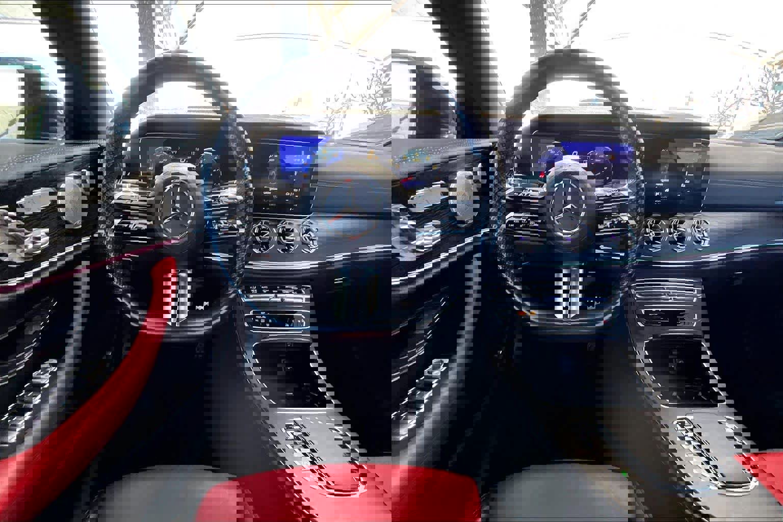 Used 2022 Mercedes-Benz E 450 Coupe image 5