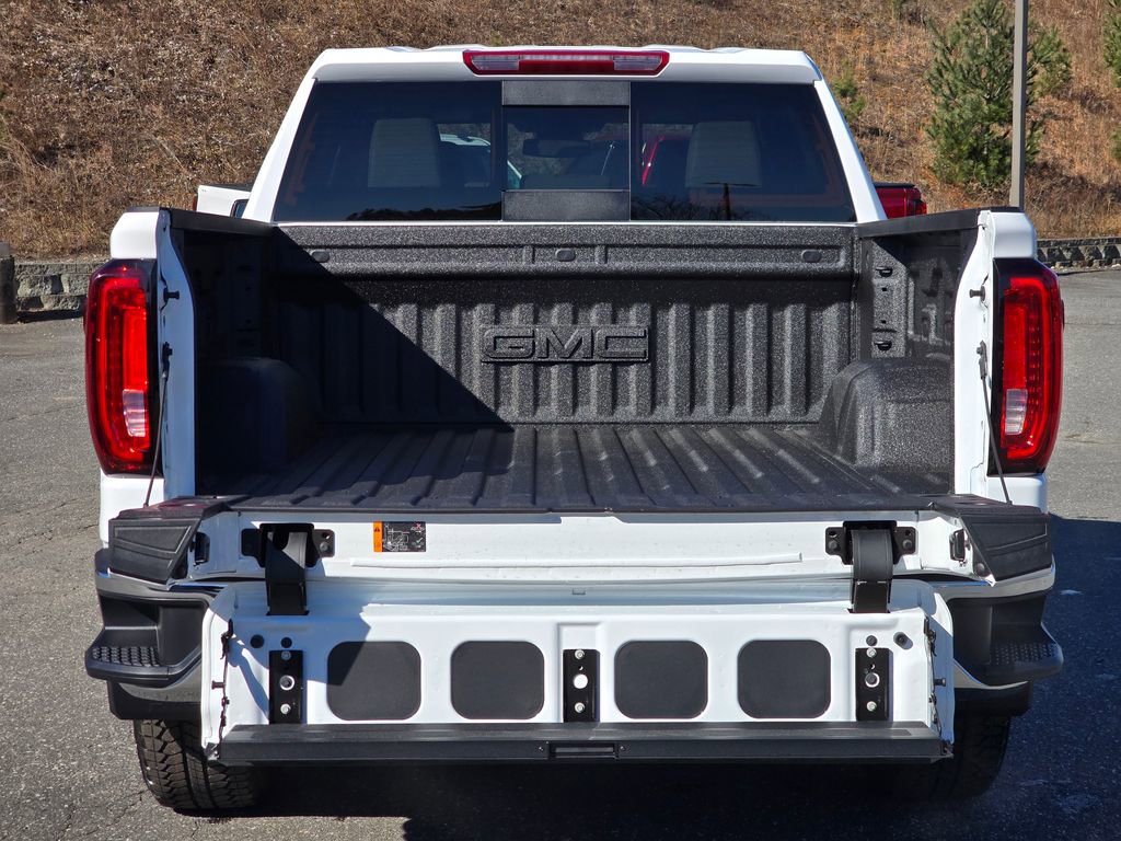 New 2026 GMC Sierra 1500 SLT w/ SLT Premium Plus Package image 15