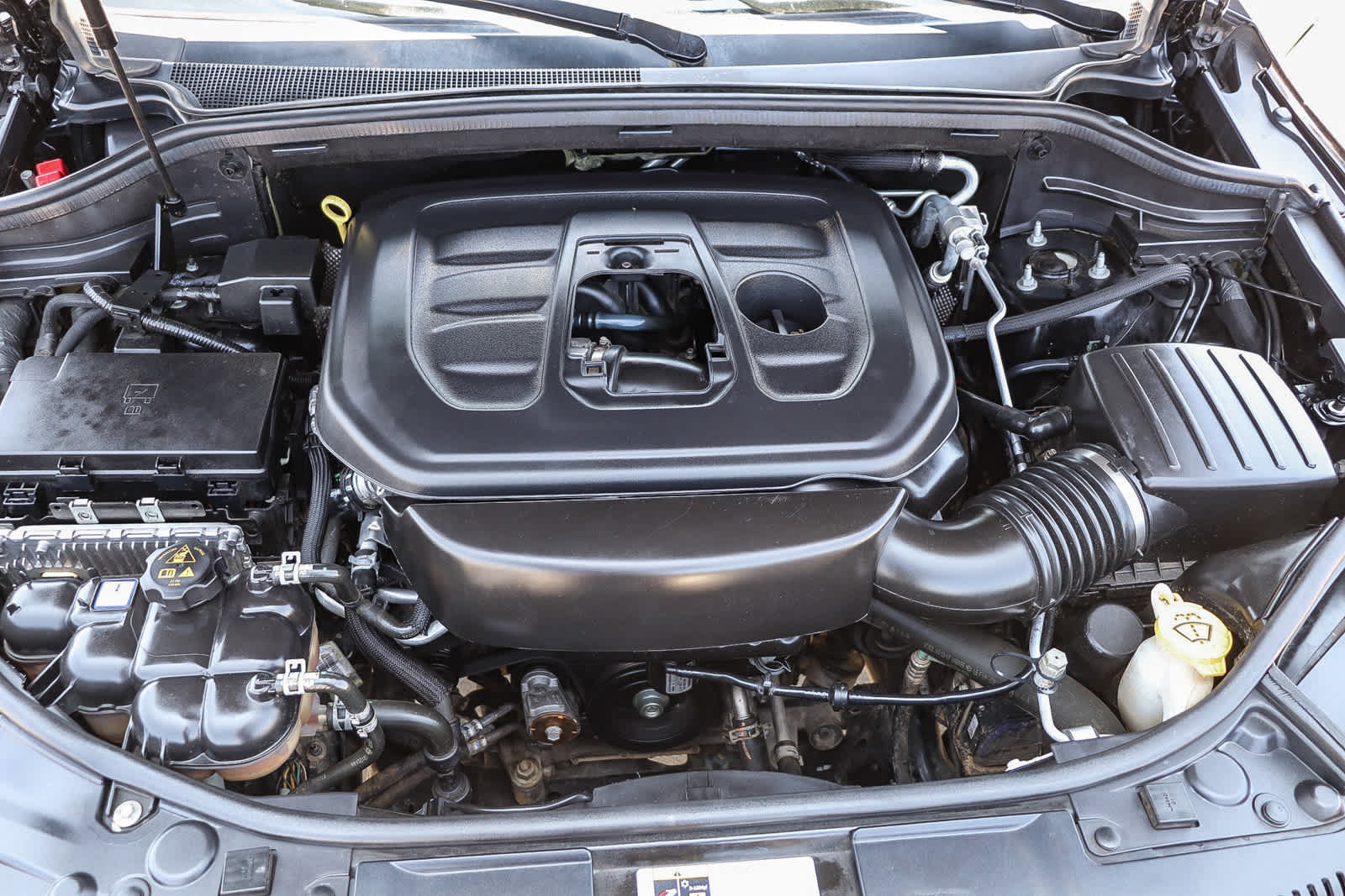 Used 2018 Dodge Durango GT AWD/4WD image 28