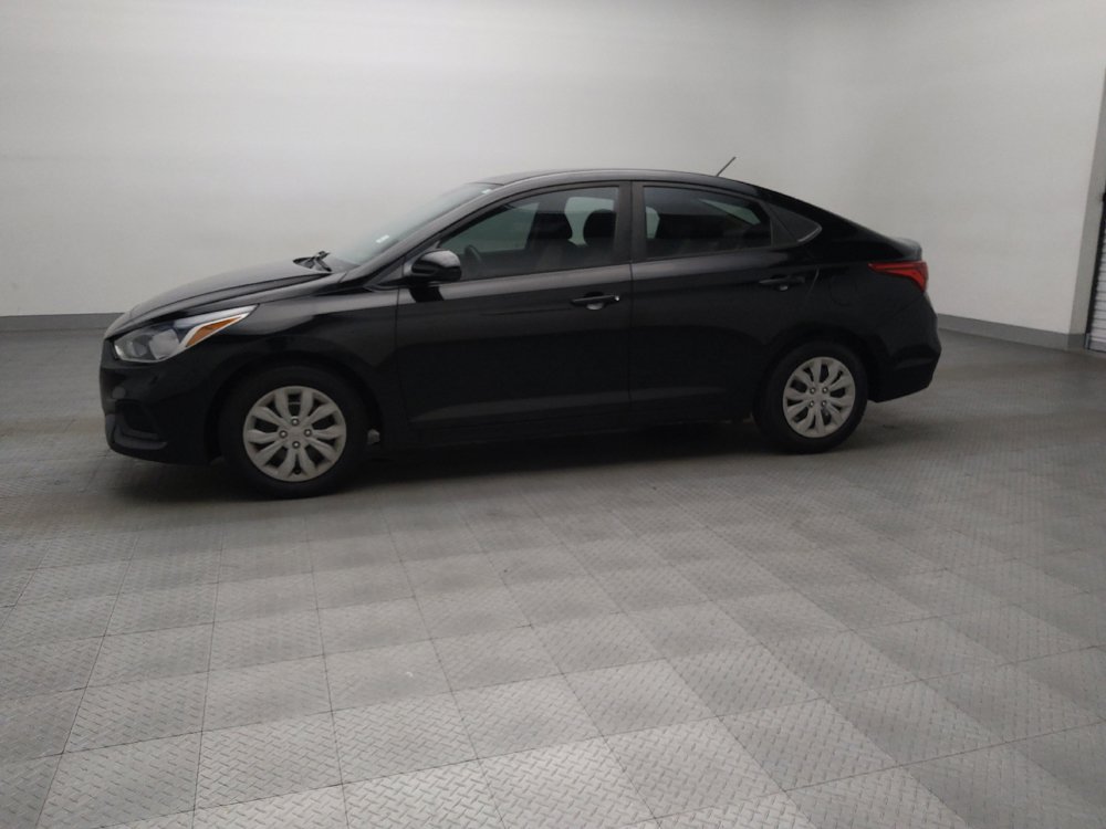 Used 2019 Hyundai Accent SE FWD image 2