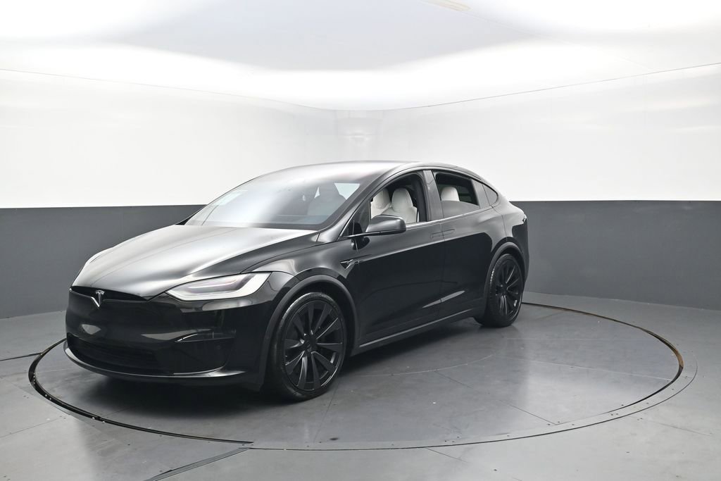 Used 2022 Tesla Model X Plaid AWD/4WD image 5