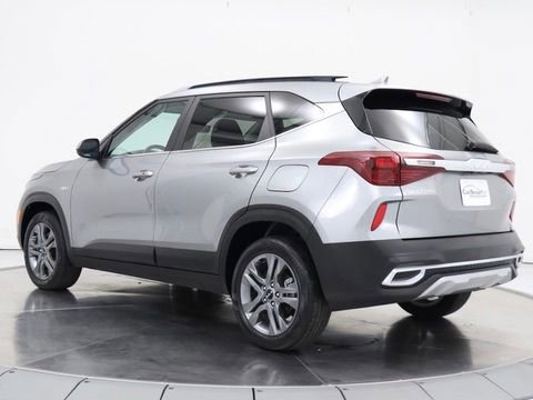 Used 2023 Kia Seltos S image 3