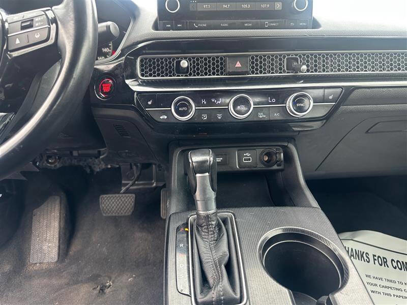 Used 2022 Honda Civic EX image 11