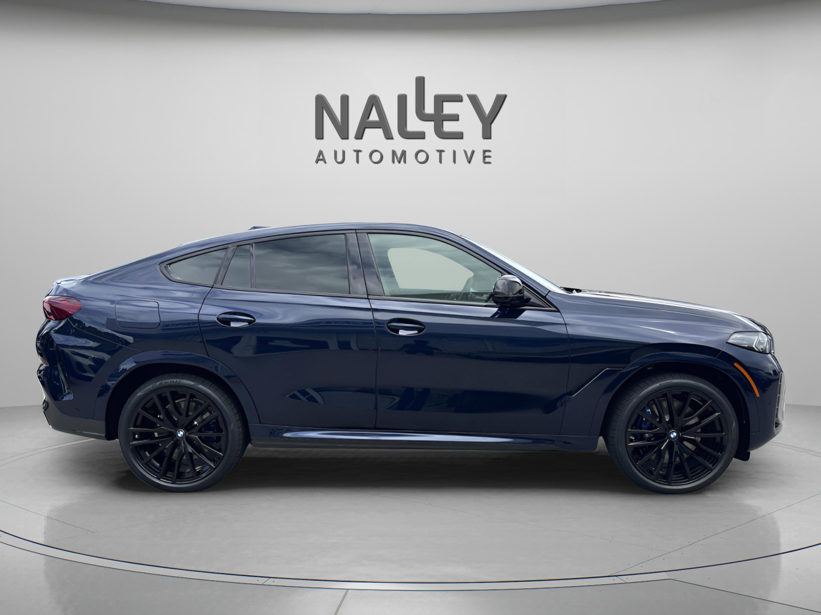 New 2026 BMW X6 M60i image 4