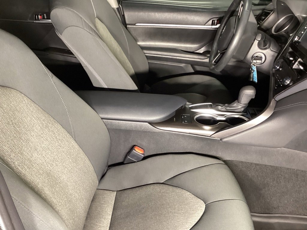 Certified 2024 Toyota Camry LE image 3