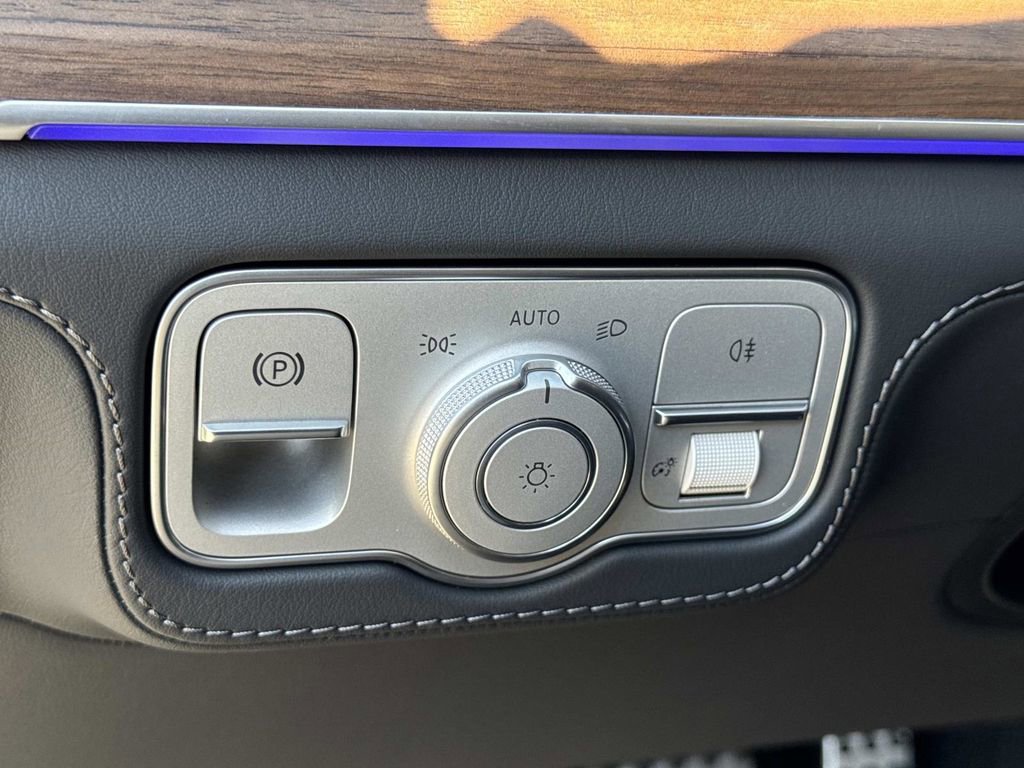 New 2026 Mercedes-Benz GLE 53 AMG 4MATIC Coupe image 29