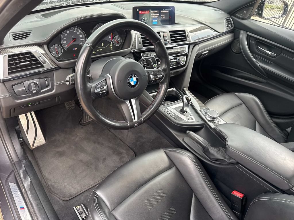 Used 2018 BMW M3 RWD image 19