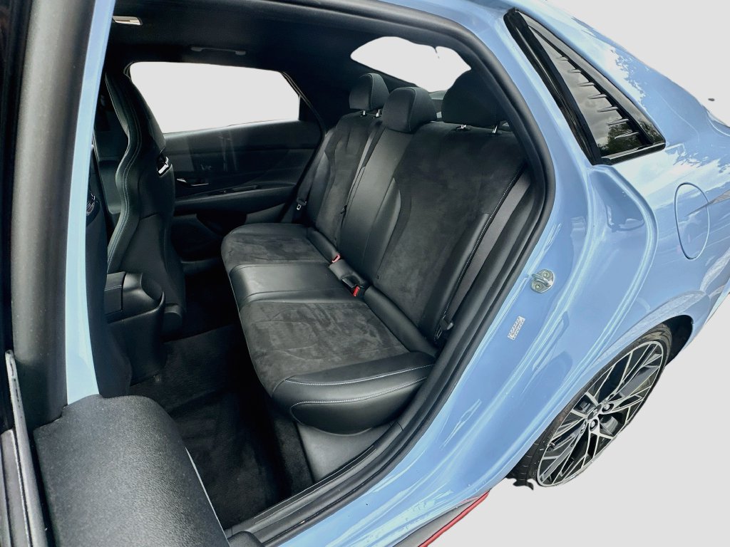 Used 2022 Hyundai Elantra N FWD image 26