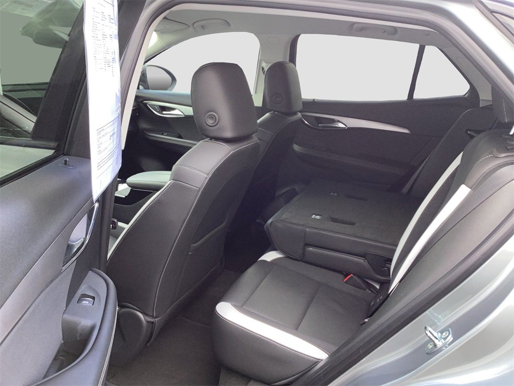 Used 2025 Buick Envision Sport Touring image 31