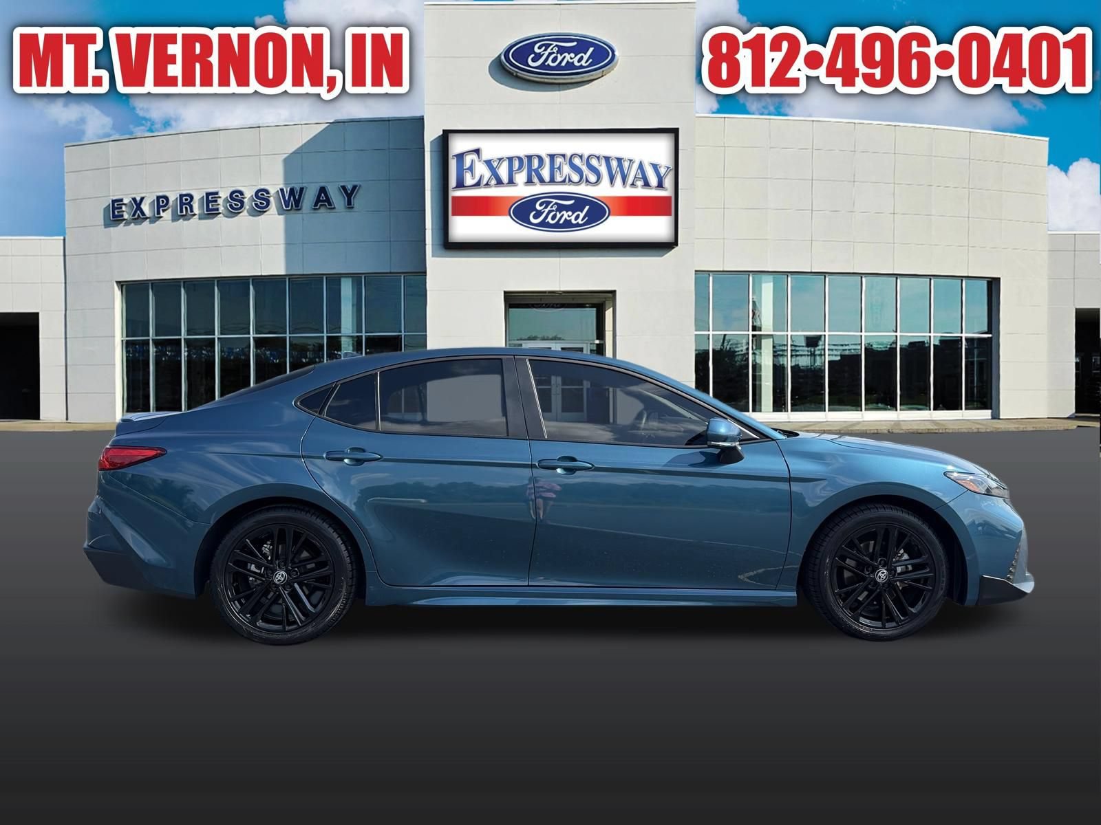 Used 2025 Toyota Camry SE FWD image 5