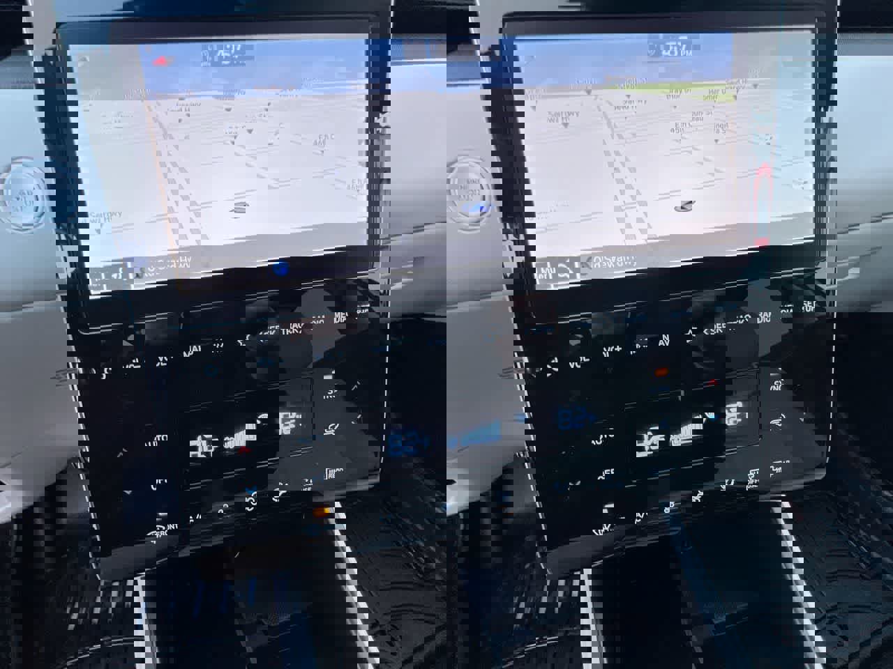 Used 2022 Hyundai Tucson Limited w/ Cargo Package AWD/4WD image 19