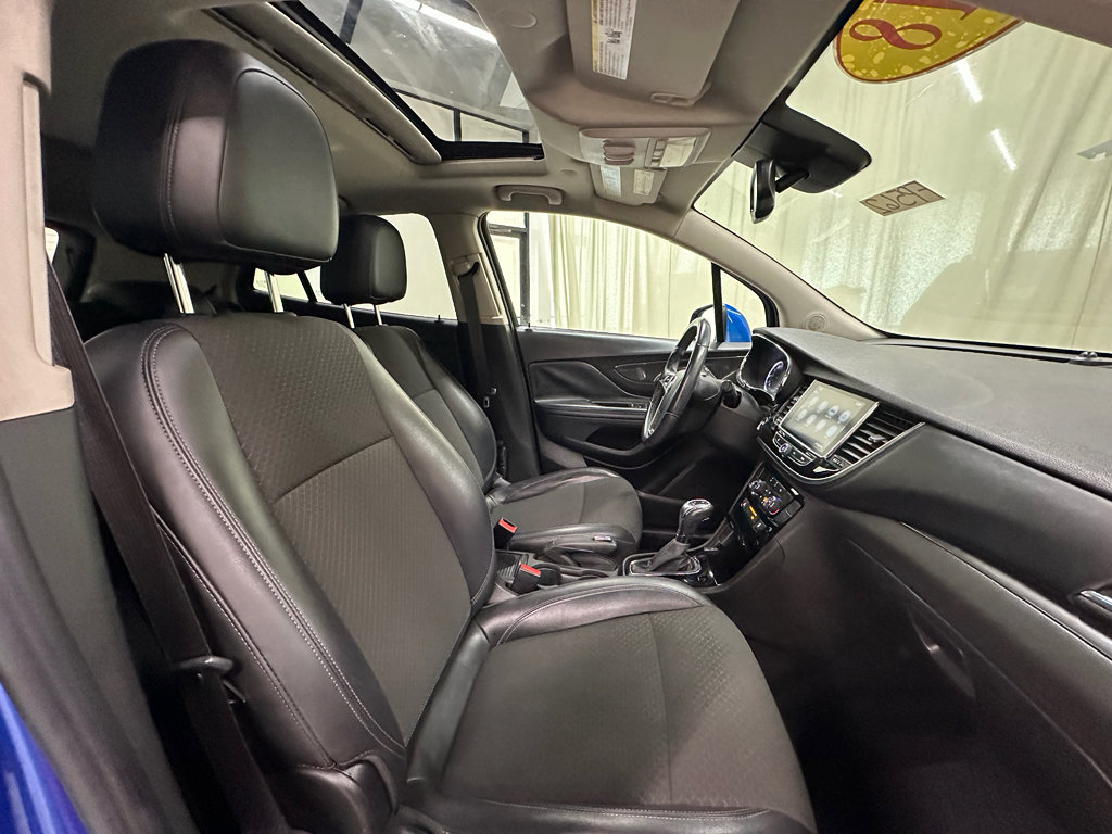 Used 2018 Buick Encore Sport Touring image 36