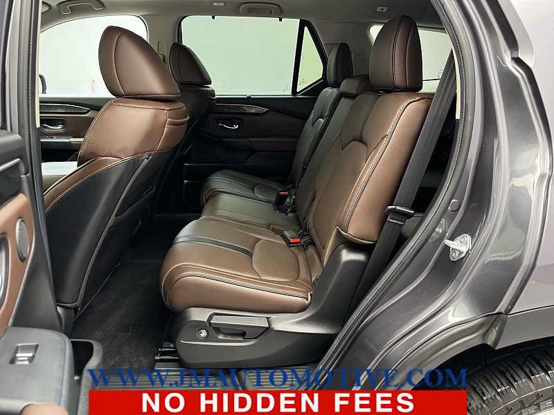 Used 2024 Honda Pilot Elite image 15