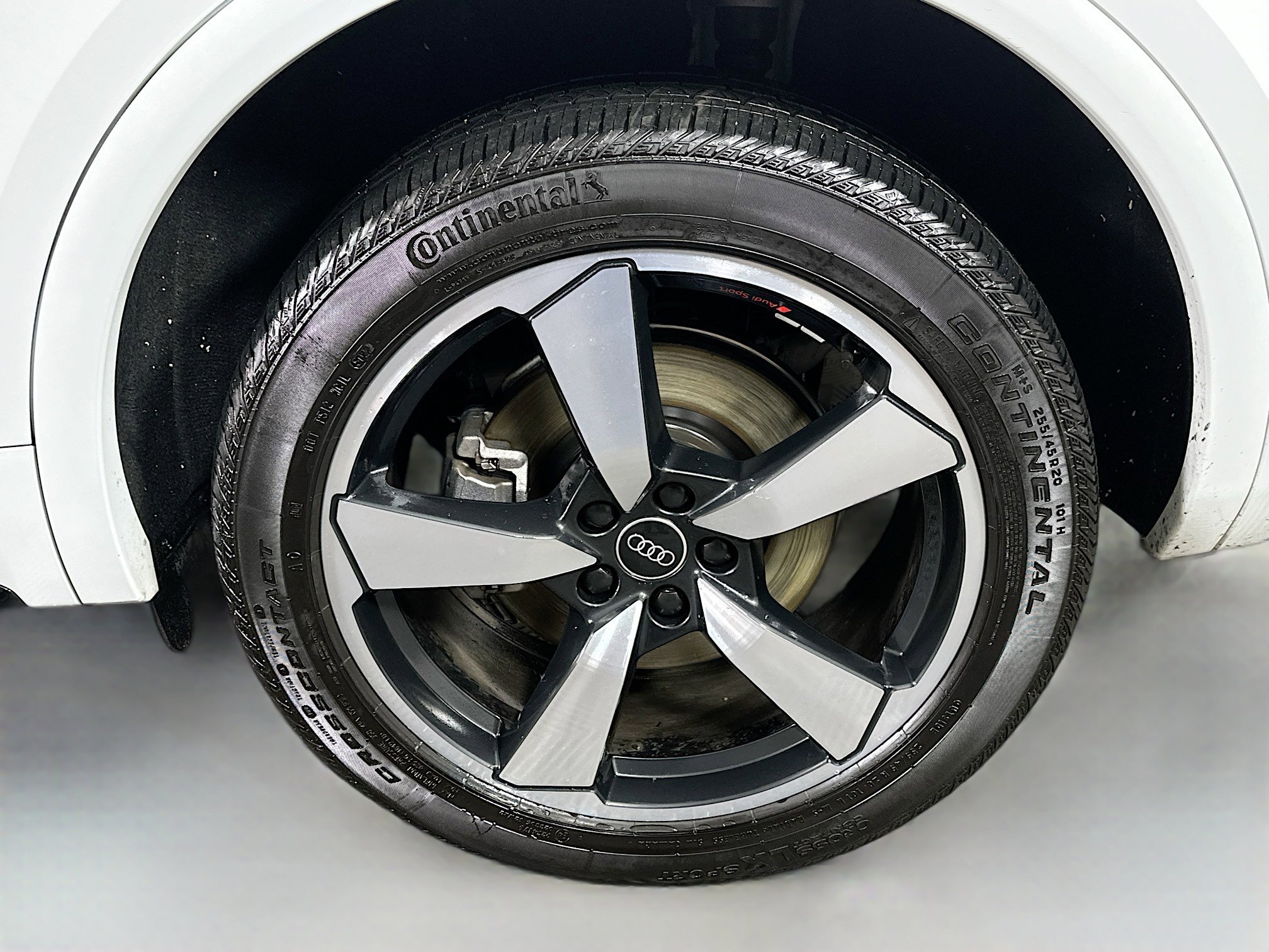 Used 2023 Audi Q5 2.0T Premium Plus w/ Premium Plus Package image 31