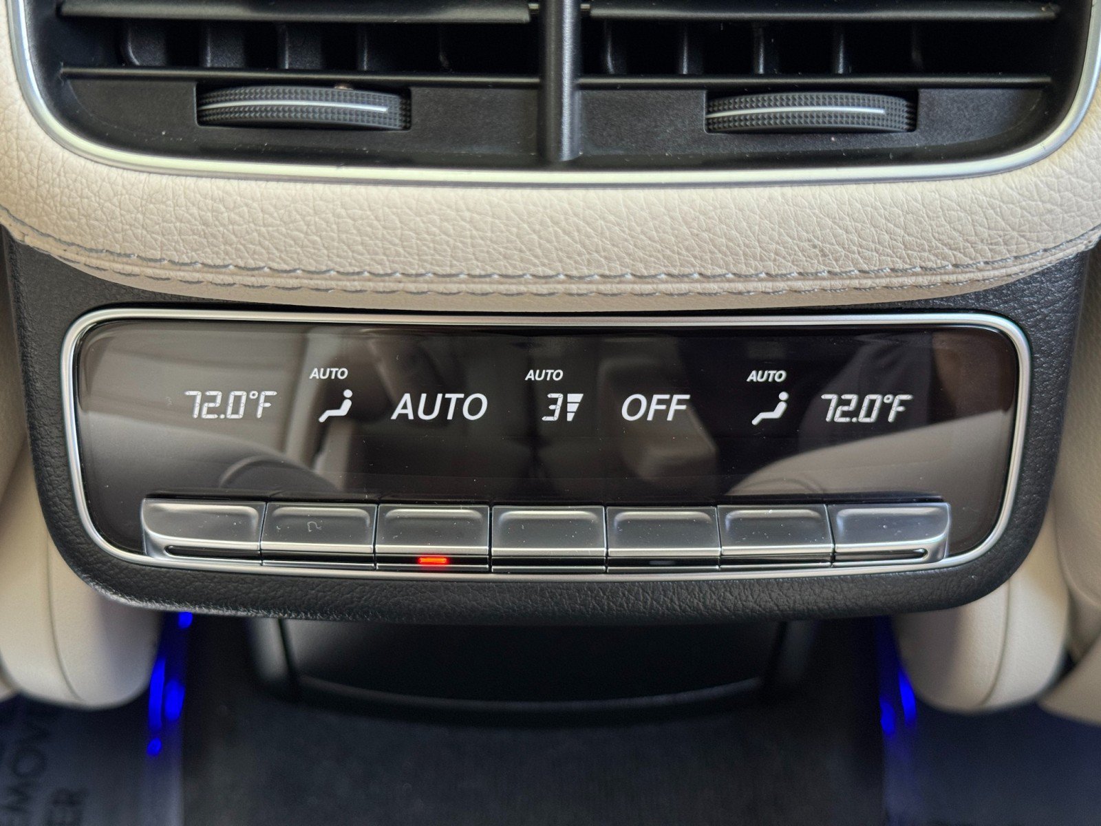 Used 2023 Mercedes-Benz GLS 450 4MATIC image 36