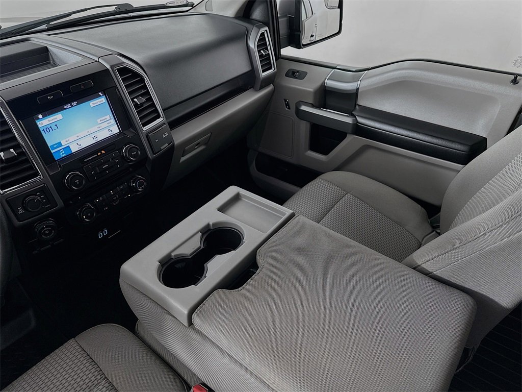 Used 2016 Ford F150 XLT w/ Equipment Group 302A Luxury image 23