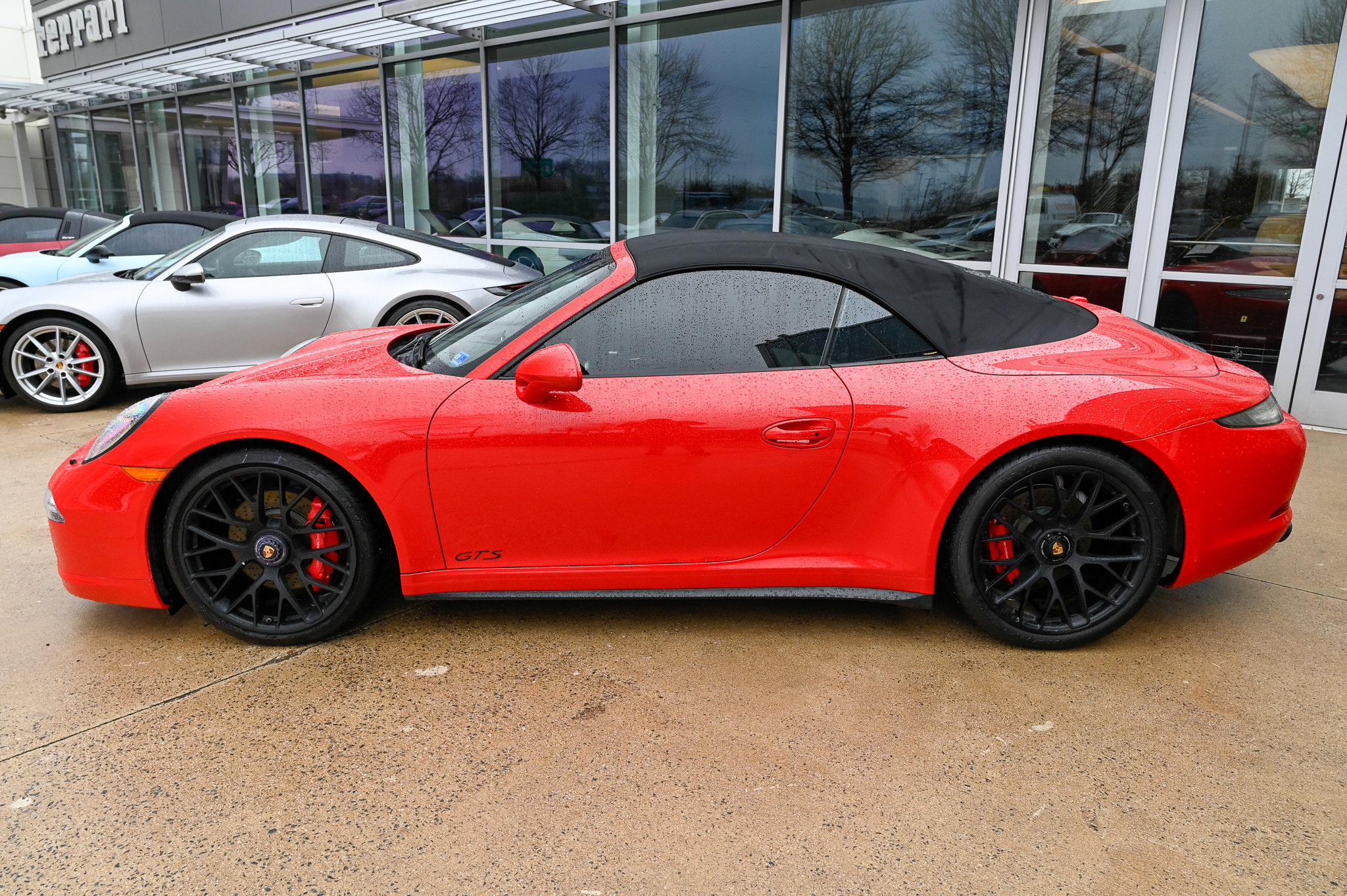 Used 2016 Porsche 911 Carrera GTS RWD image 8