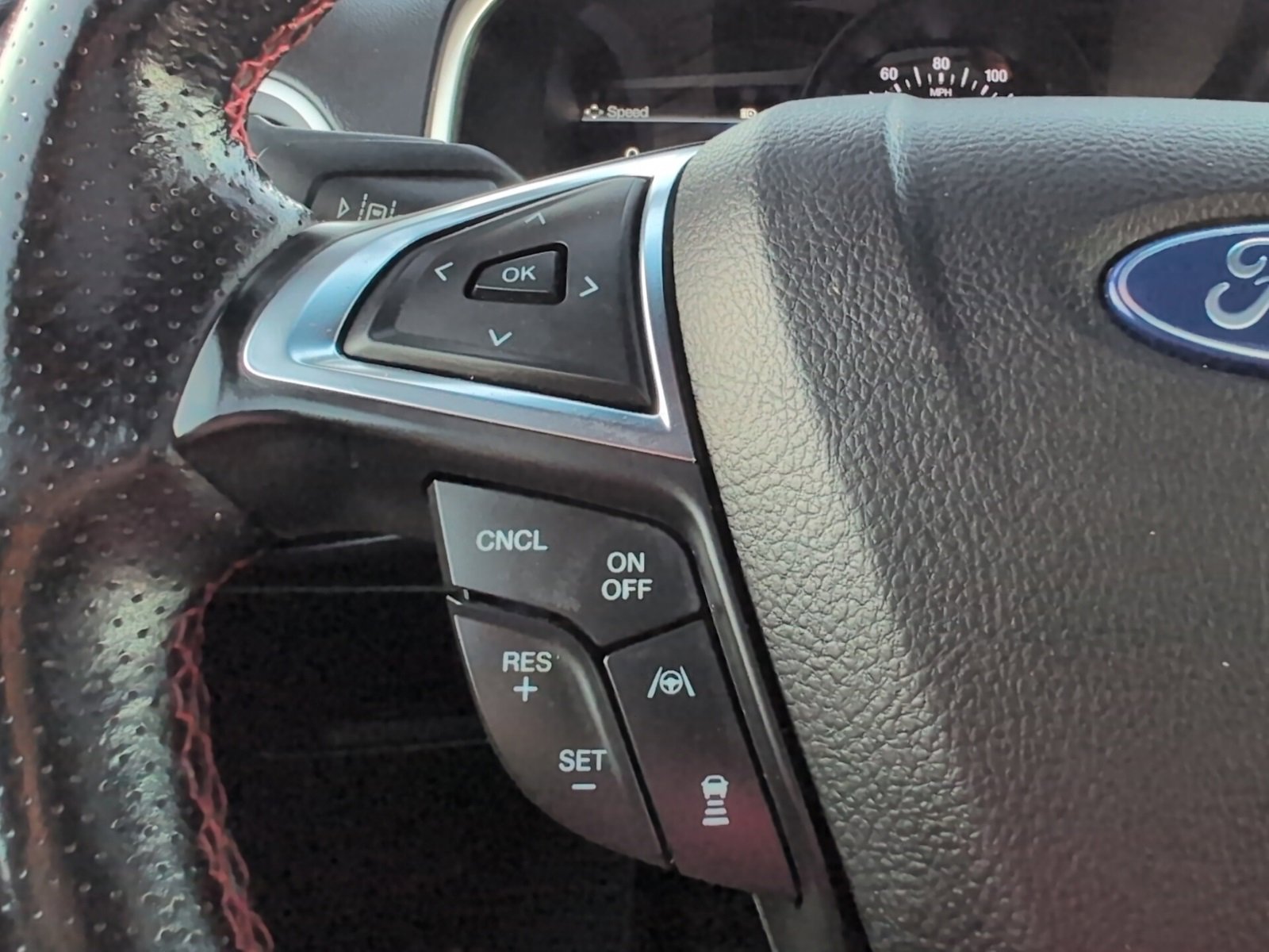 Used 2020 Ford Edge ST-Line image 24