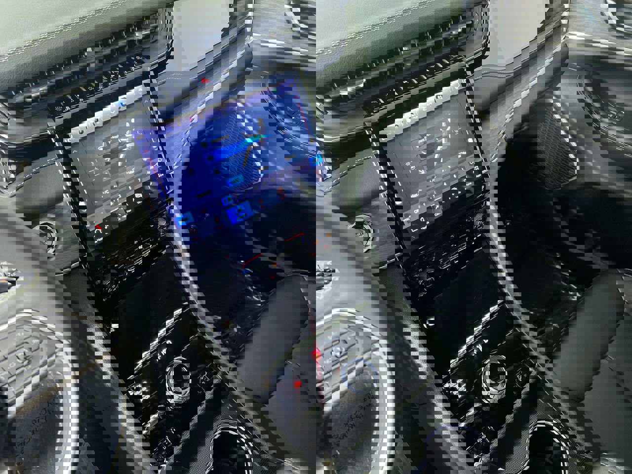 Used 2024 Jeep Grand Cherokee Limited 4xe image 22