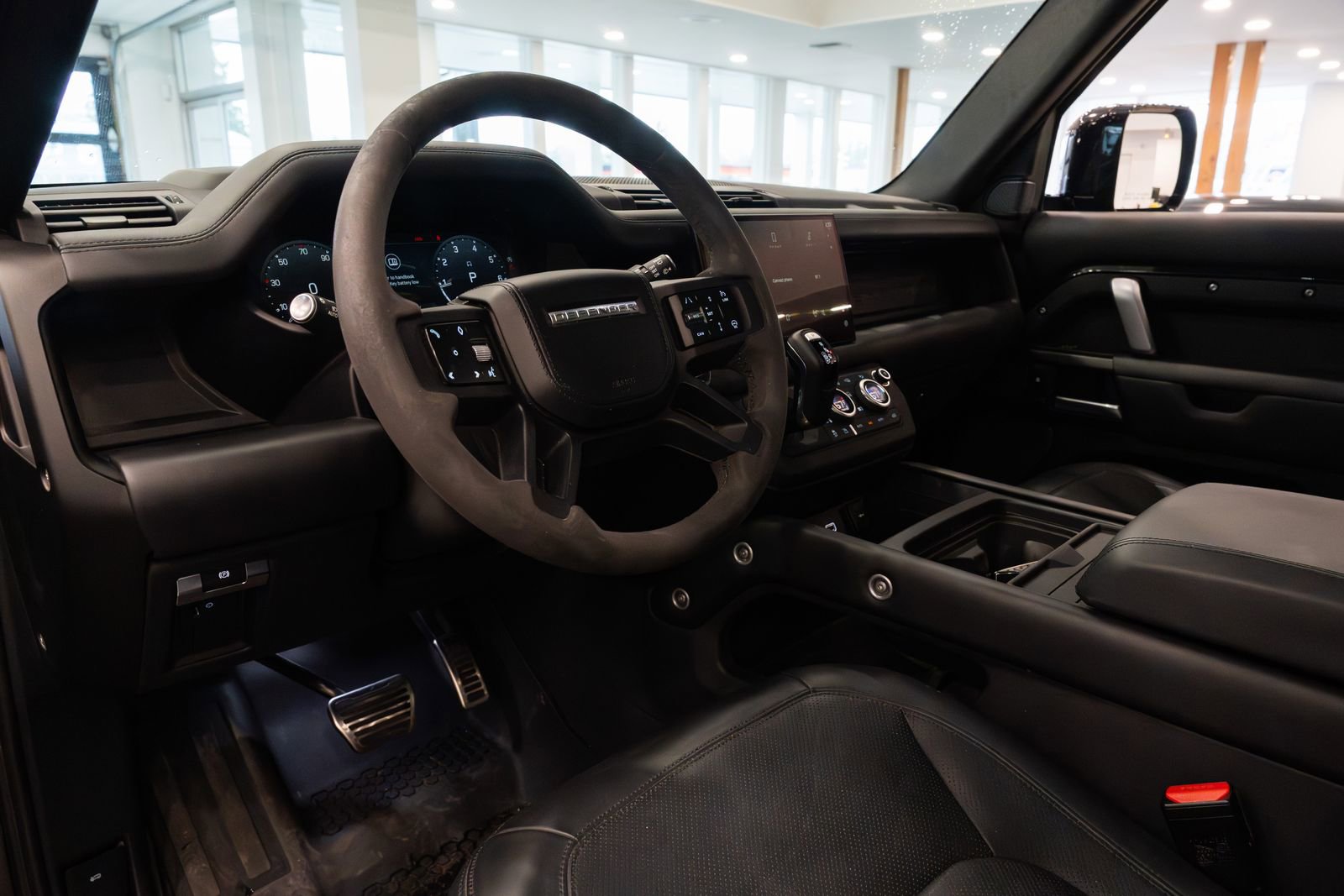 Used 2020 Porsche Cayenne E-Hybrid Coupe w/ Premium Plus Package image 27