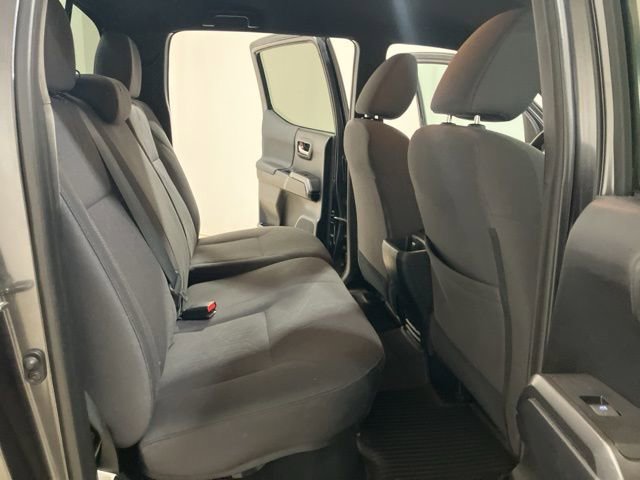 Used 2019 Toyota Tacoma TRD Off-Road w/ Technology Package image 21