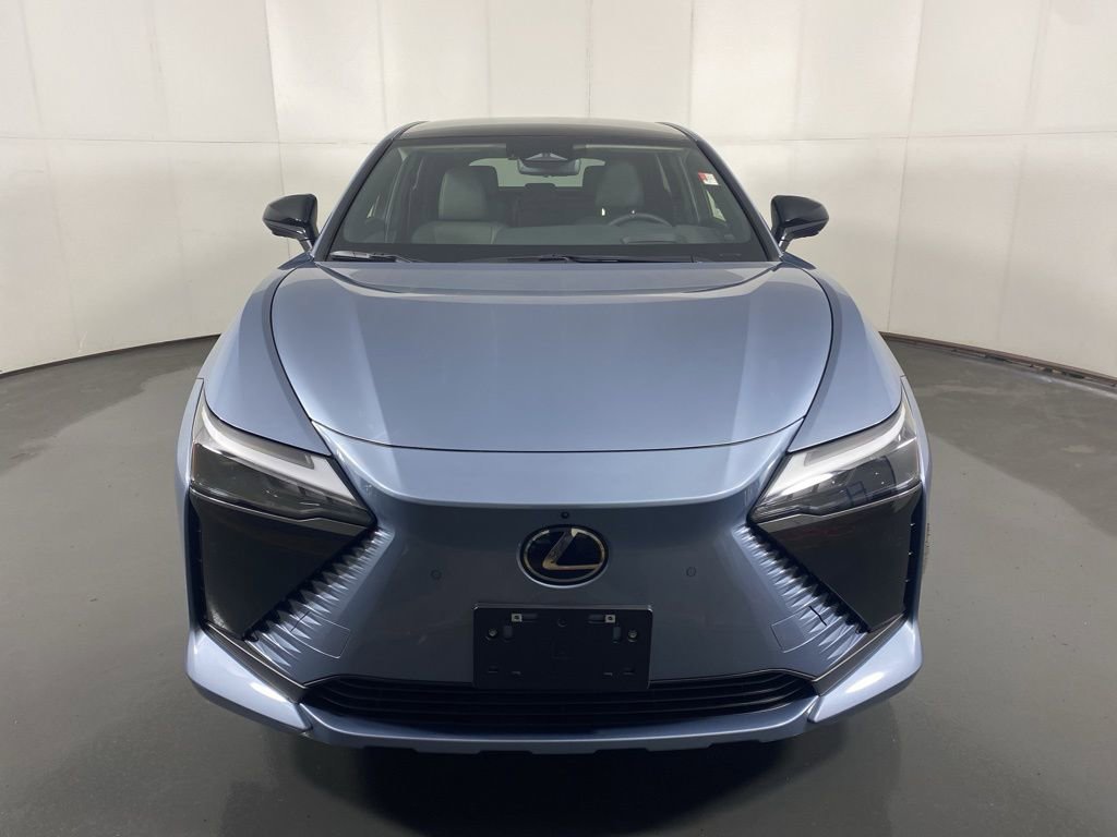 Certified 2025 Lexus RZ 450e image 5