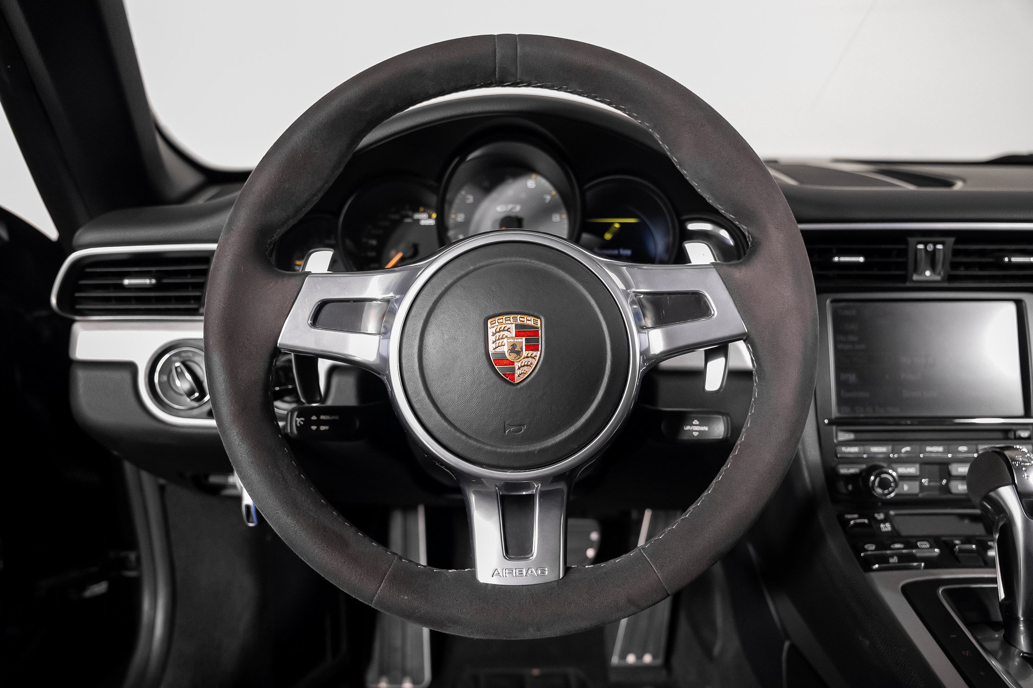 Used 2014 Porsche 911 GT3 w/ Sound Package Plus RWD image 43