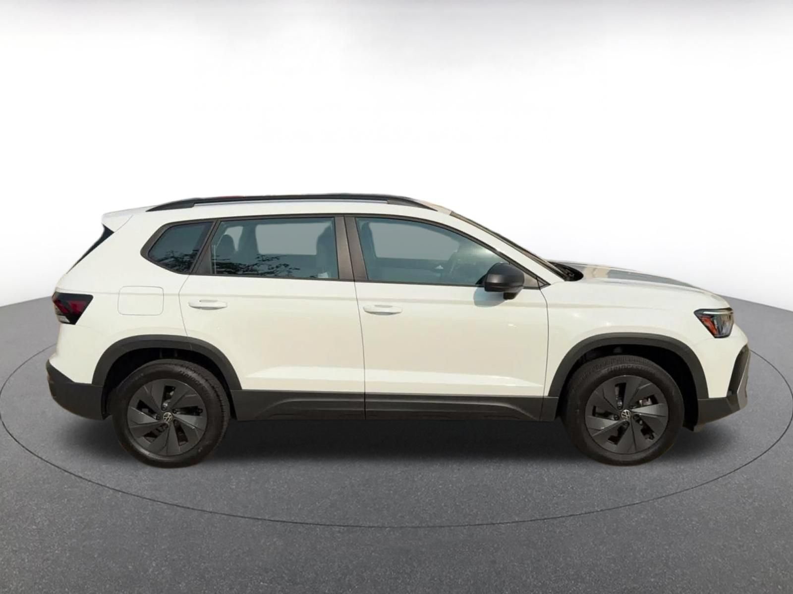 Used 2026 Volkswagen Taos S FWD image 15