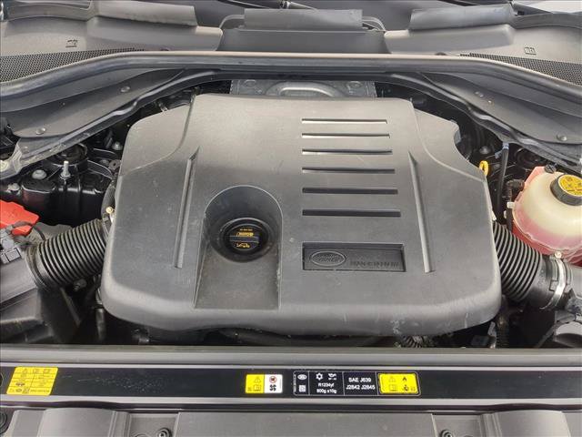 Used 2025 Land Rover Range Rover Sport SE AWD/4WD image 30