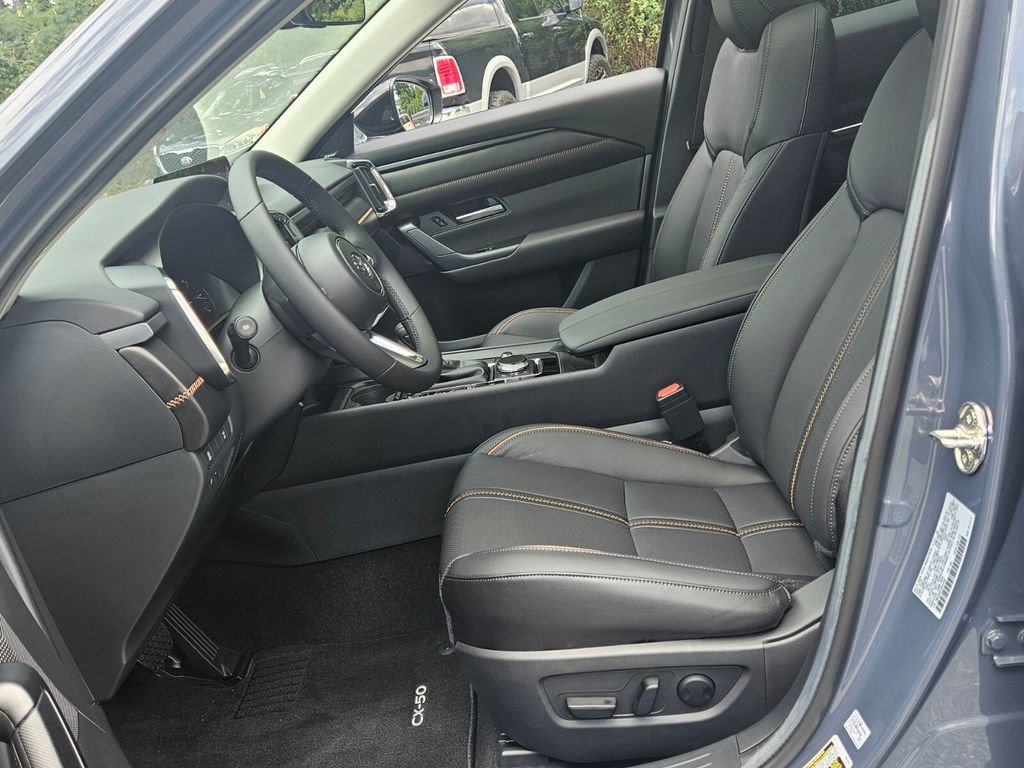 New 2025 MAZDA CX-50 AWD 2.5 S w/ Accent Package image 5