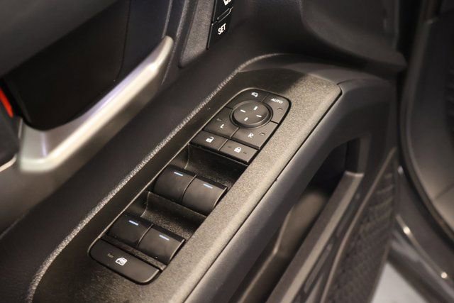 Certified 2025 Toyota 4Runner 4WD image 11