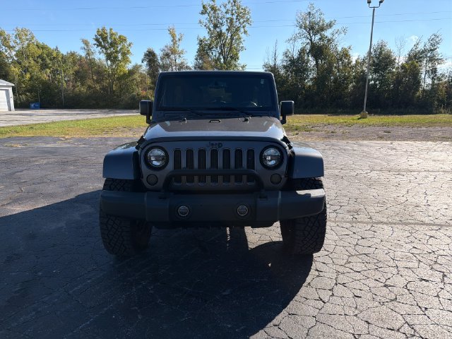 Used 2018 Jeep Wrangler Unlimited Sahara AWD/4WD image 13
