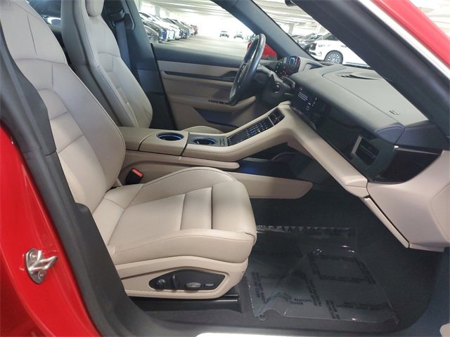 Used 2022 Porsche Taycan 4S image 28