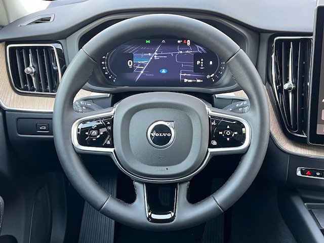 New 2026 Volvo XC60 B5 Plus w/ Protection Package Premier AWD/4WD image 30