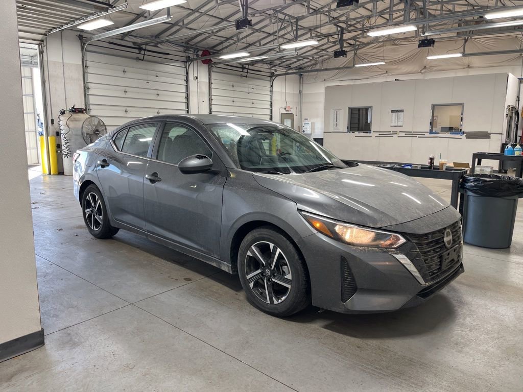 Used 2024 Nissan Sentra SV image 1