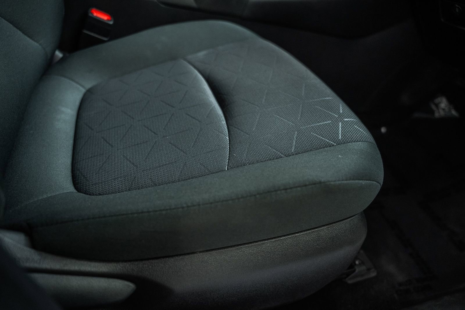 Used 2024 Toyota RAV4 XLE w/ Convenience Package AWD/4WD image 42