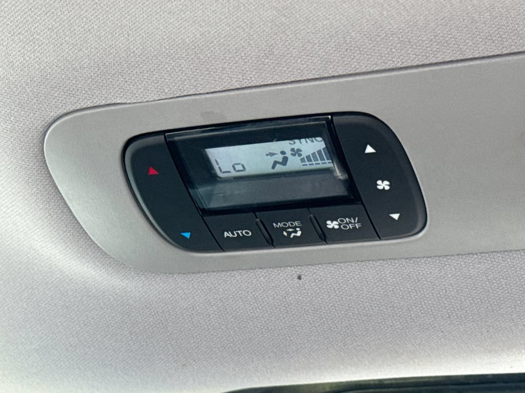 Used 2018 Honda Odyssey Elite image 43