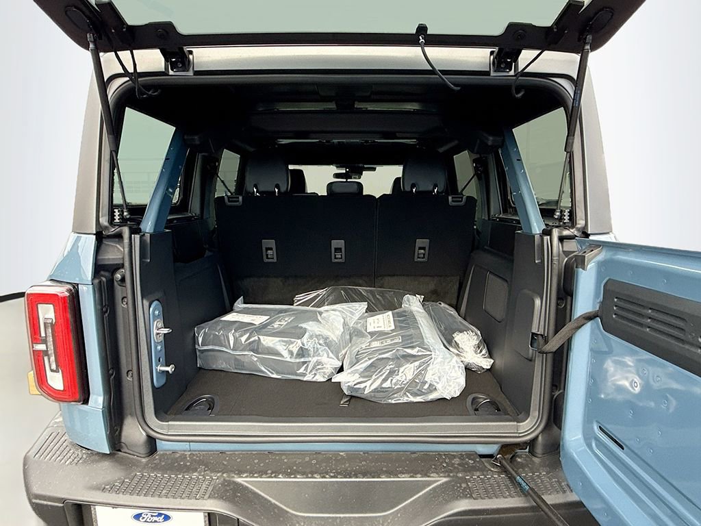 New 2025 Ford Bronco Badlands image 14