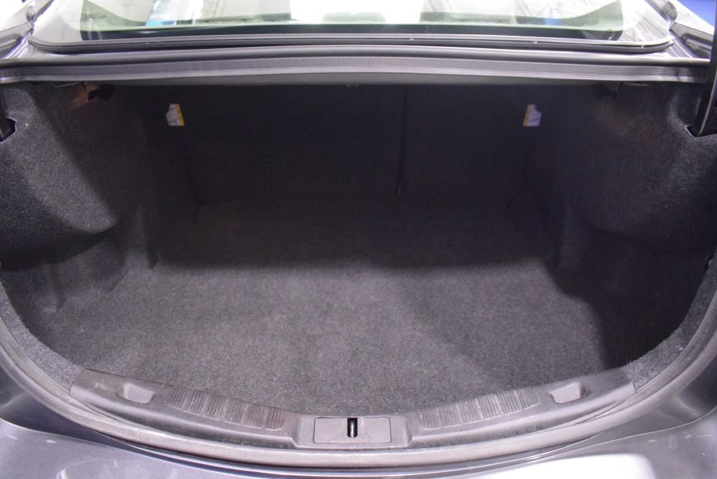 Used 2020 Ford Fusion SE image 14