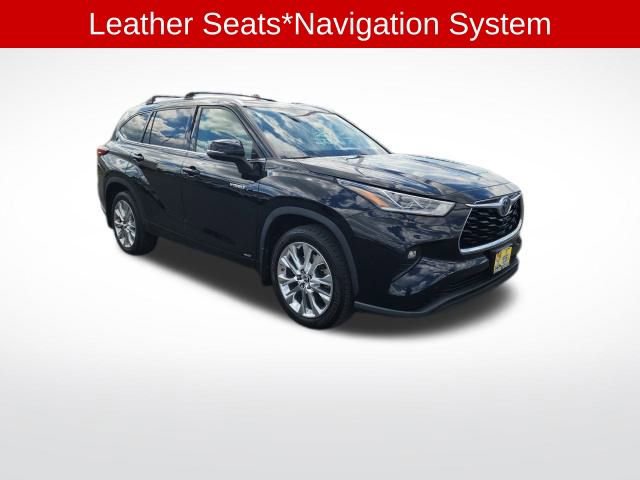 Used 2020 Toyota Highlander Limited image 3