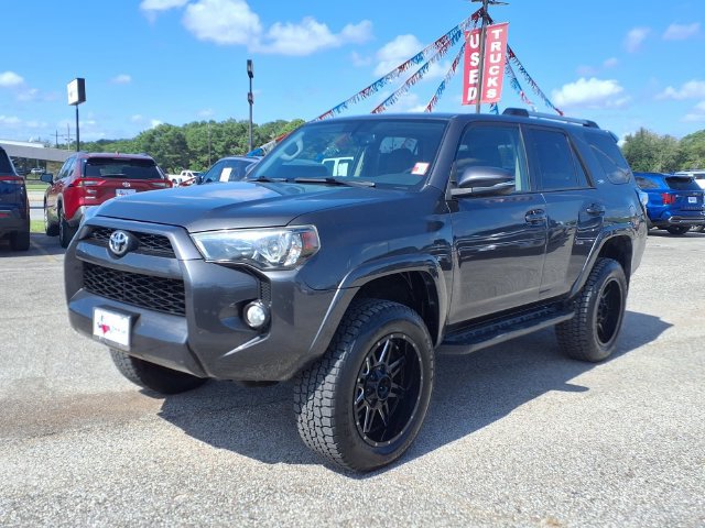 Used 2019 Toyota 4Runner SR5 Premium AWD/4WD image 3