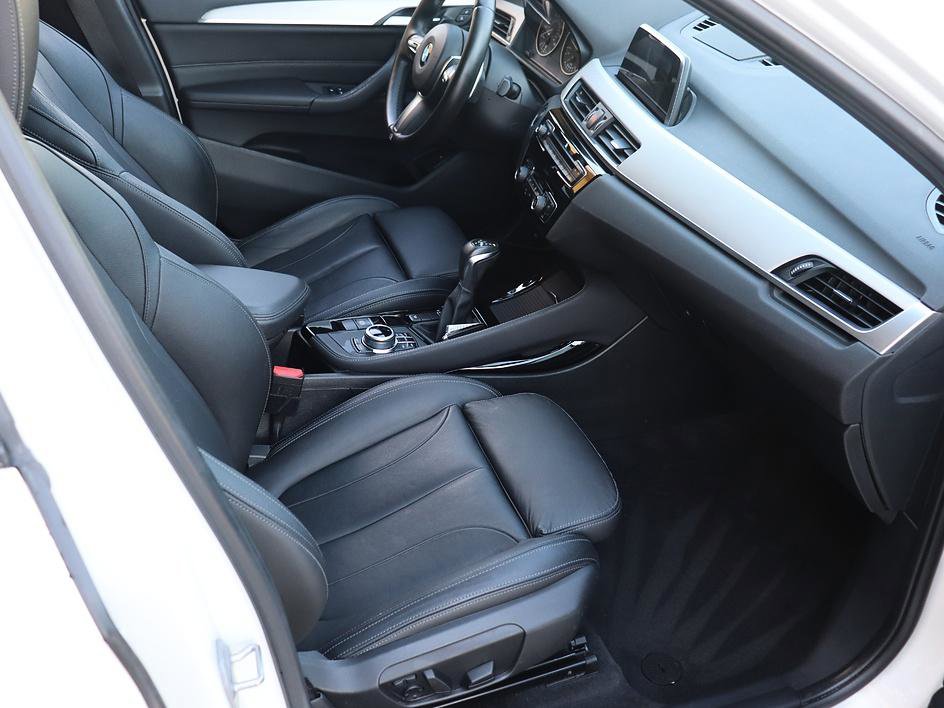 Used 2018 BMW X1 xDrive28i AWD/4WD image 11