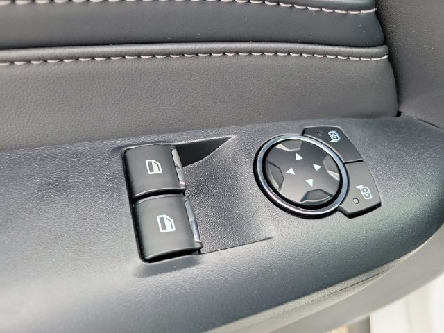 Used 2026 Ford Mustang Premium RWD image 16