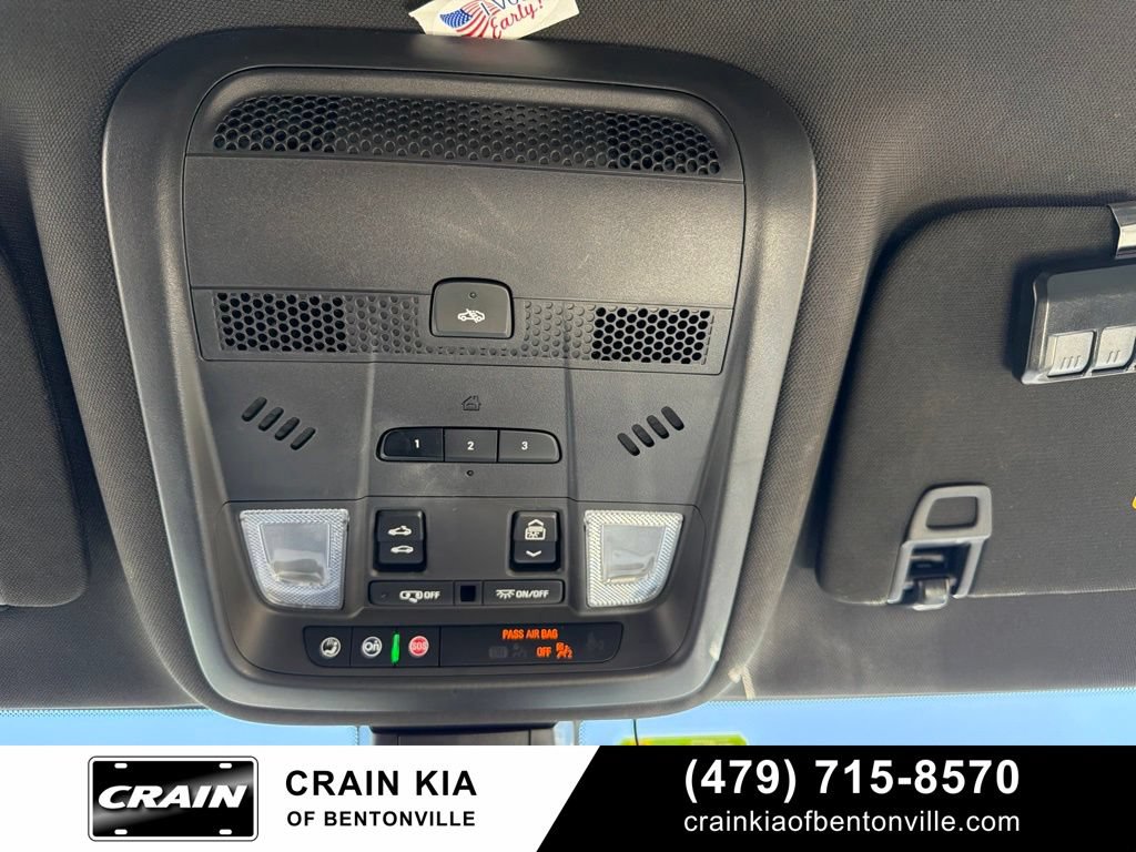 Used 2020 Cadillac XT6 Sport AWD/4WD image 17