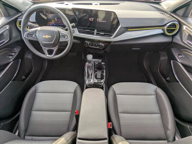 New 2026 Chevrolet Trax LT w/ Sunroof Package image 16