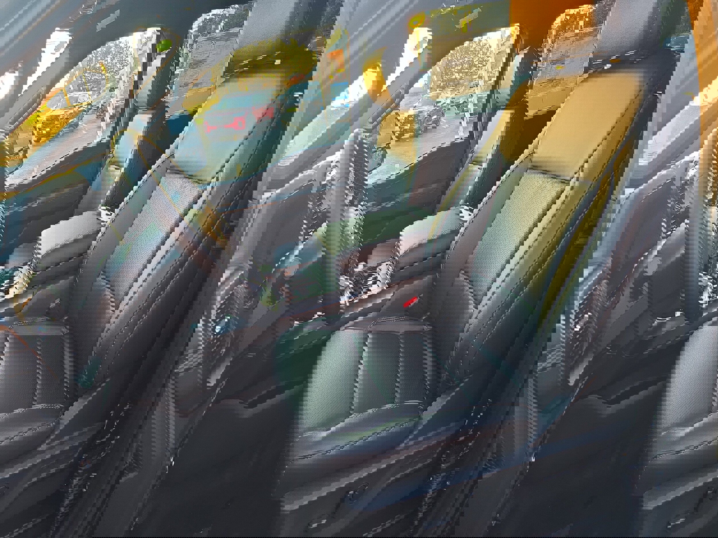 New 2025 Ford F150 Lariat image 31