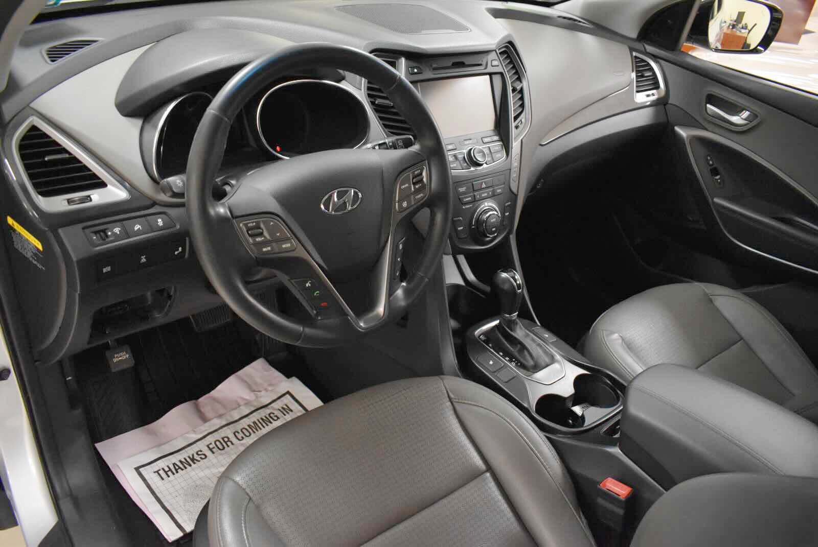 Used 2014 Hyundai Santa Fe Sport 2.0T w/ Navigation Package 06 AWD/4WD image 11