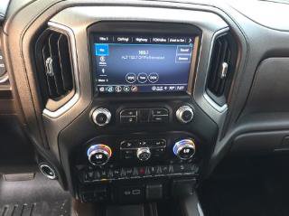 Used 2022 GMC Sierra 2500 Denali w/ Denali Ultimate Package AWD/4WD image 11